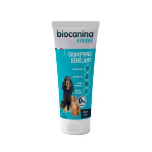 BIOCANINA Hygiène Shampoing Poils Longs - Chien, Chat - Démêle, Hydrate, Fait Briller - T/200ml